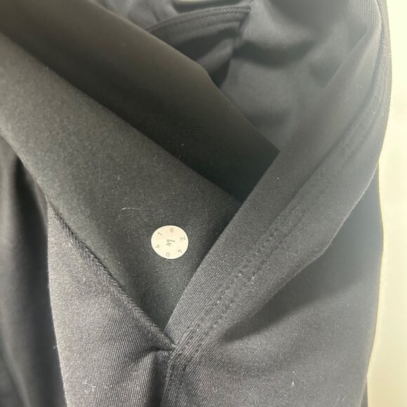 Lululemon Black Drawstring Joggers Back Pockets Tapered Legs Size 4 yoga outdoor - Picture 5 of 9